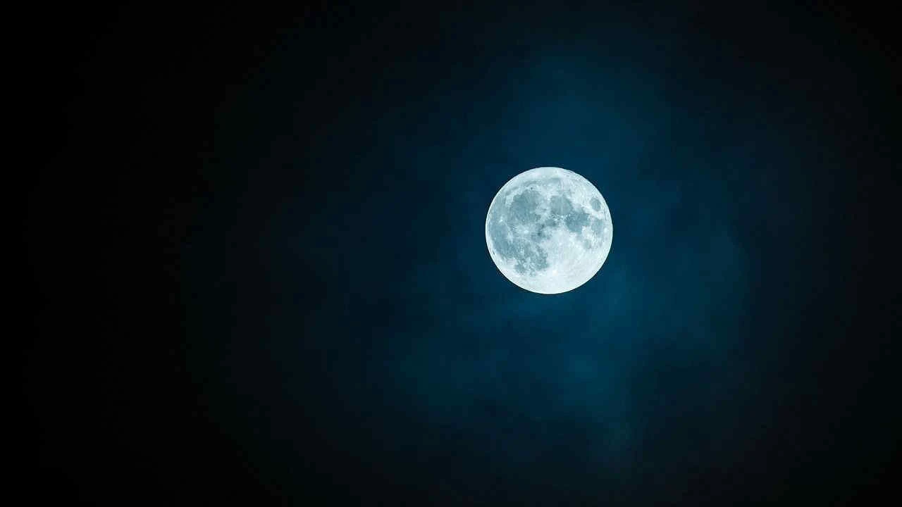 Tutto sulla Luna blu 2023/26